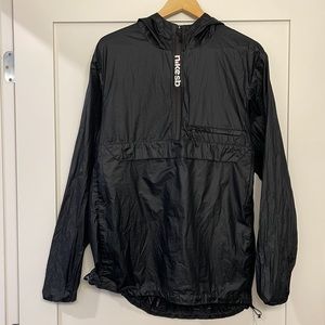 Nike SB Black Windbreaker Large